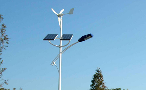 城市升级选吐鲁番智慧路灯：5G基站整合方案